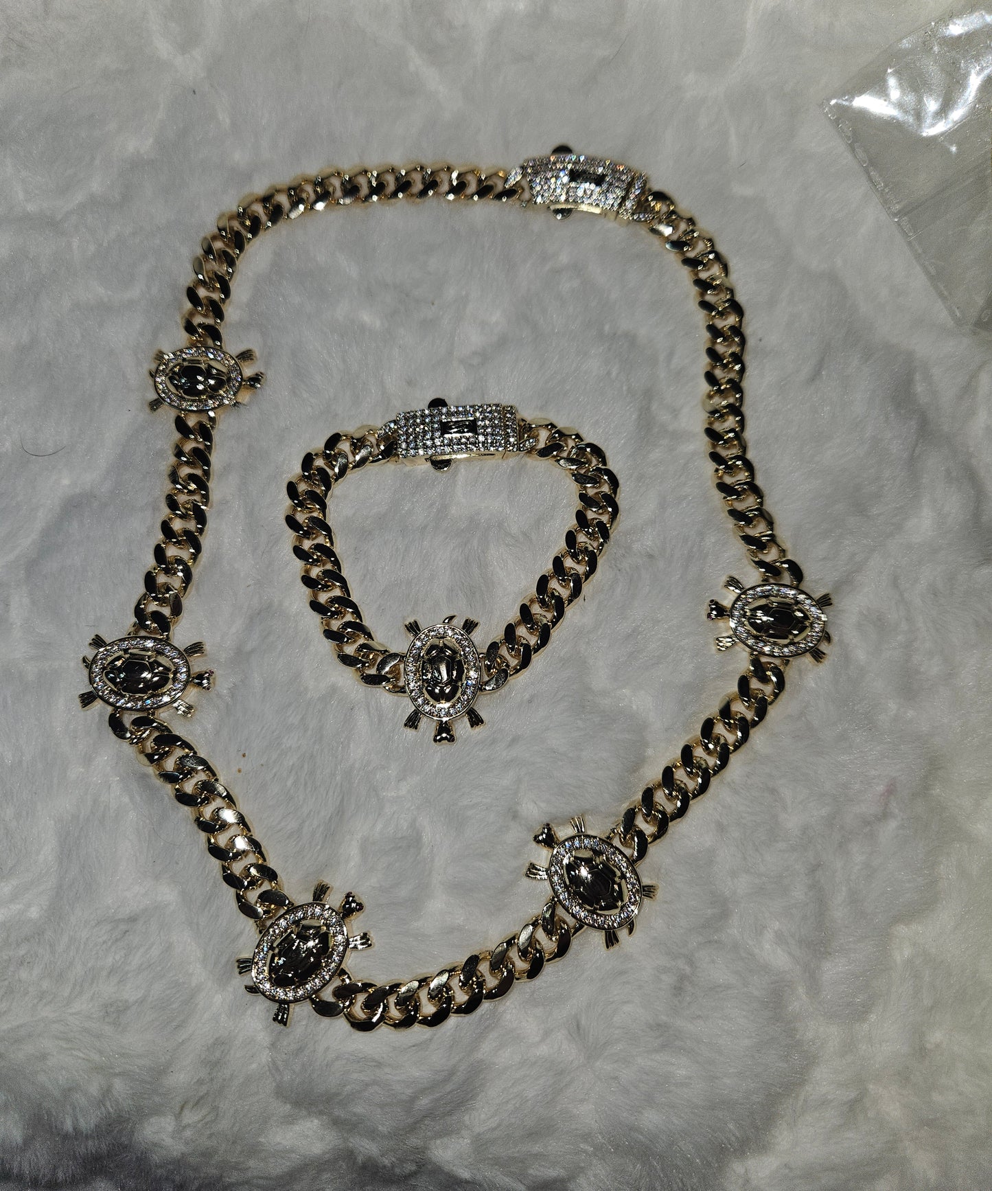Turtle chain and bracelet monaco style set
